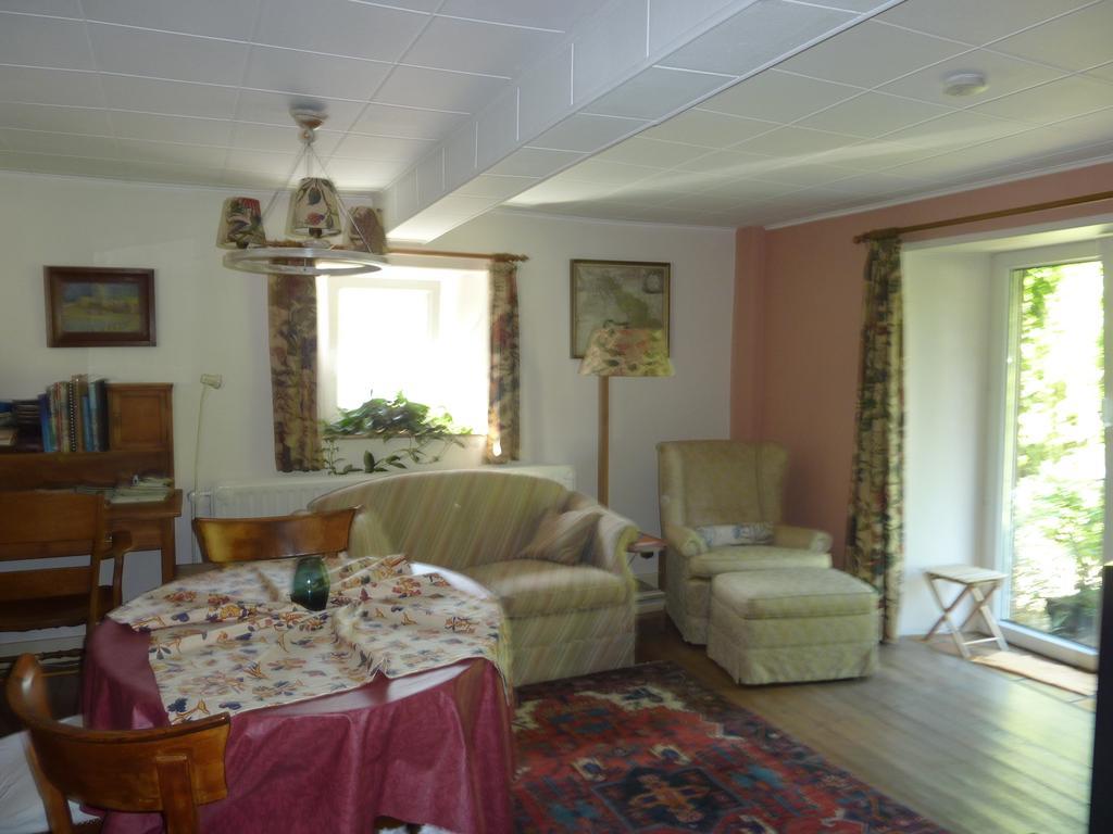 Au Jardin De Mon Pere Βίλα Jalhay Εξωτερικό φωτογραφία